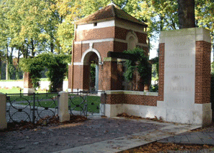 ARNHEM-OOSTERBEEK-WAR-CEMETORY